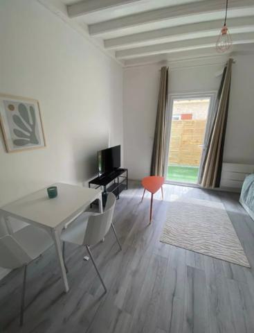 Immeuble 8 pièces - 244 m²