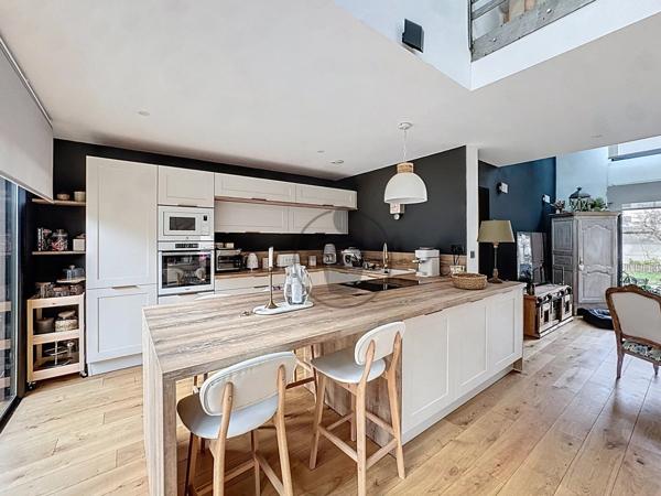 Vente Maison 7 pièces 180 m2 à Saint-Quentin