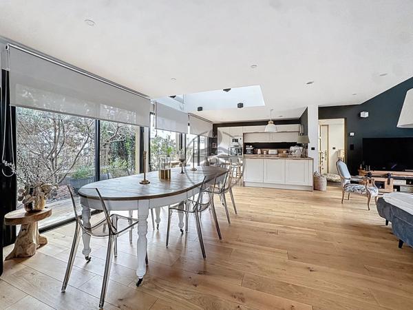 Vente Maison 7 pièces 180 m2 à Saint-Quentin