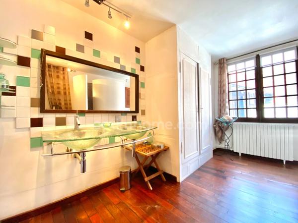 Maison à colombages, grand séjour, 4 chambres, Jardin et Dépendance - Saint-Julien-le-FAUCON (14140)