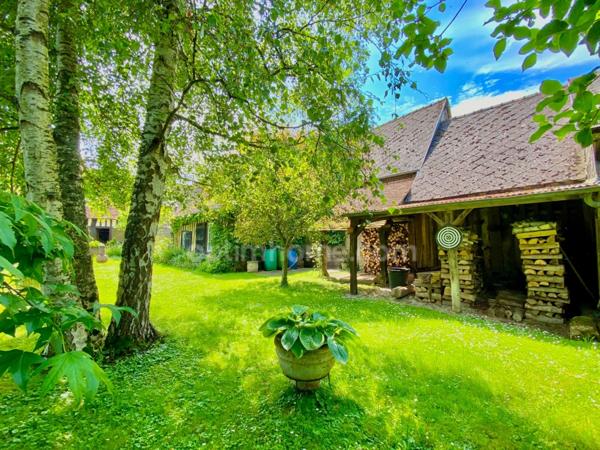 Maison à colombages, grand séjour, 4 chambres, Jardin et Dépendance - Saint-Julien-le-FAUCON (14140)