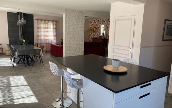 Maison à vendre    4 pièces •  Sorgues