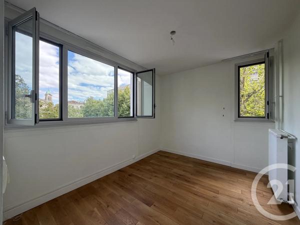 Appartement F3 à vendre  3 pièces - 70,03 m 2   PARIS  - 75019