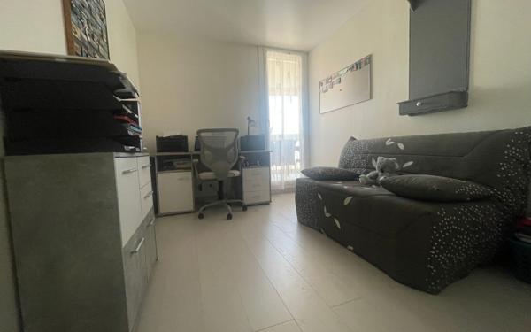 Appartement à vendre    4 pièces • 83 m2 La Seyne-sur-Mer