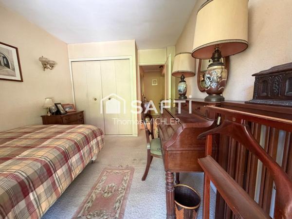 Appartement 3-4 pièces avec jardin, box et cave dans résidence très calme et sécurisée avec piscine