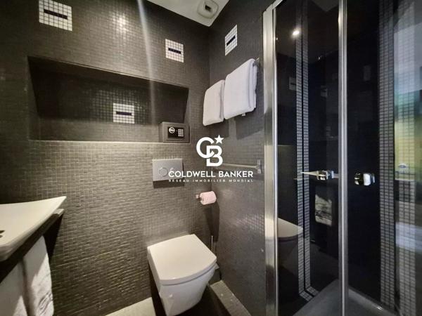 Immeuble 20 pièces à vendre Nice - 06000 / Réf: 86815033