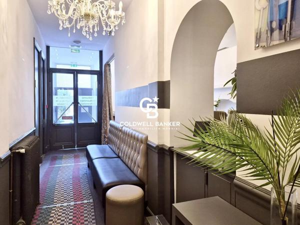 Immeuble 20 pièces à vendre Nice - 06000 / Réf: 86815033