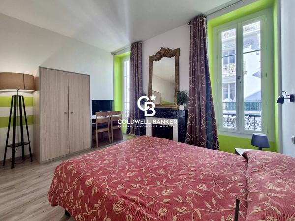 Immeuble 20 pièces à vendre Nice - 06000 / Réf: 86815033