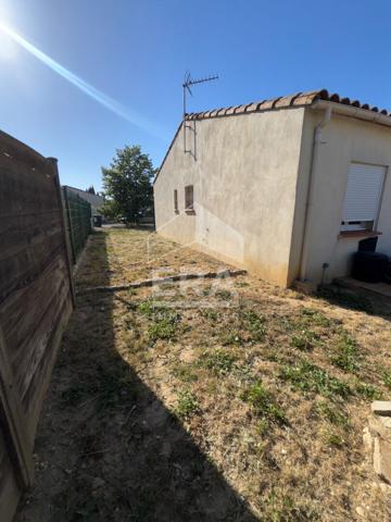 À louer - Maison de plain-pied 3 chambres avec jardin