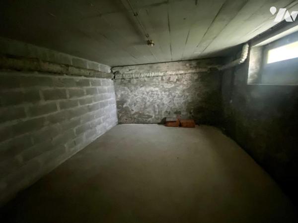 Une maison d'habitation avec 4 chambres