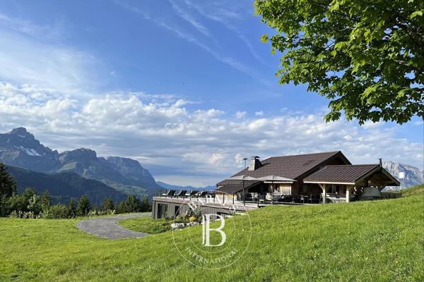 Megève, Chalet 5 Chambres -  340 m² à vendre
