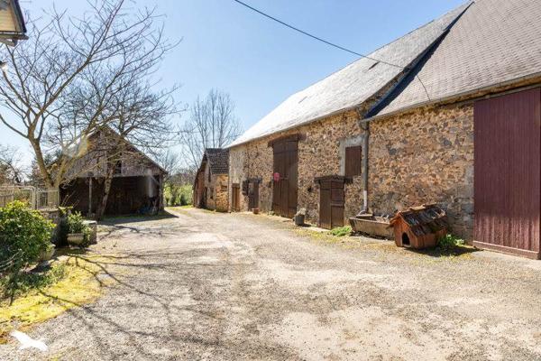 Maison à vendre |  Saint-Julien-le-Vendômois |  7 pièces | 176 m²