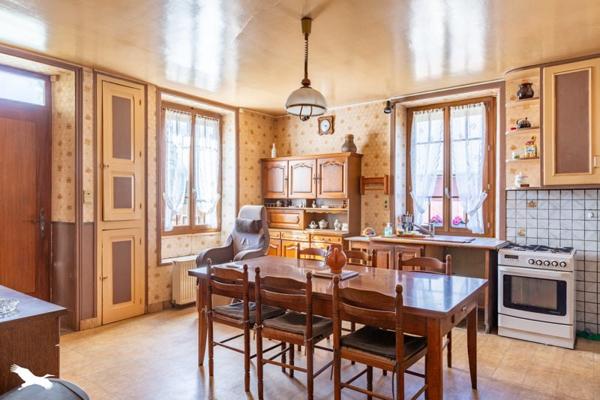 Maison à vendre |  Saint-Julien-le-Vendômois |  7 pièces | 176 m²