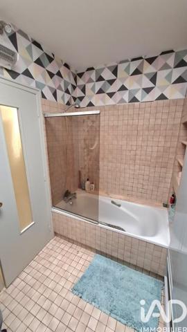 Maison à vendre 6 pièces 215 m² Saint-Quentin