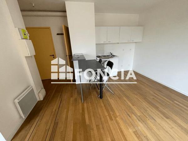 Location Studio 32.06 m² - 88/90 GRAND RUE Florange 57190