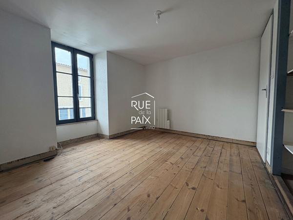 79800 LA MOTHE SAINT HERAY Maison La Mothe Saint Heray 9 pièces 88.67 m2