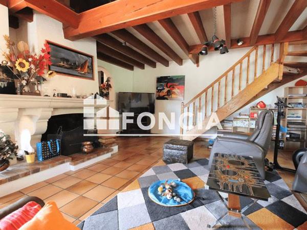 À vendre Maison 6 pièces 175.18 m² - Salles-sur-mer 17220