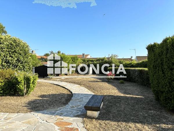 À vendre Maison 6 pièces 175.18 m² - Salles-sur-mer 17220