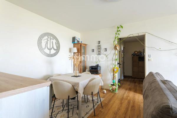 Rosny-sous-Bois -La Boissière- Appartement 3P 67m2- Balcon-Box- Cave