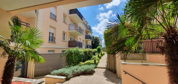 Appartement Rungis 3 pièce(s) 63.02 m2