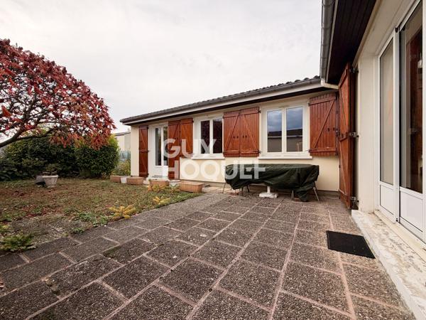 À VENDRE – Charmante maison de plain-pied avec jardin et garage à Reims