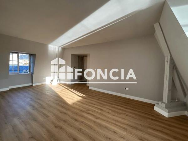 Location Appartement 3 pièces 66.11 m² - 32 rue du maréchal de lattre de tassigny Blois 41000