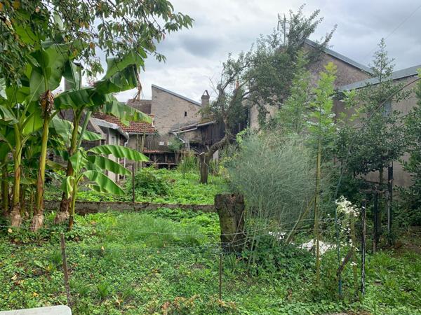 Maison de  5 pièces avec jardin