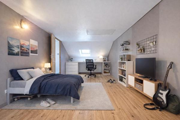 Maison 219 m2- 1200m2 de terrain-Romilly sur seine