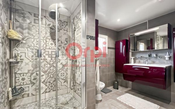 Maison à vendre    3 pièces • 76,71 m2 Roquebrune-sur-Argens