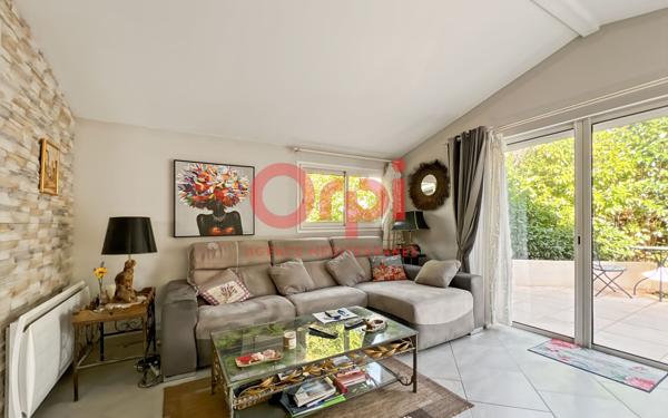 Maison à vendre    3 pièces • 76,71 m2 Roquebrune-sur-Argens