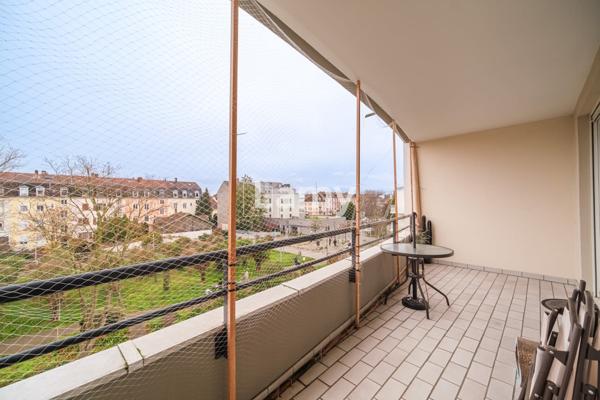 Charmant 2 pièces lumineux avec terrasse et garage