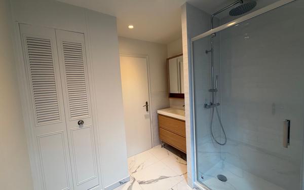 Appartement à vendre    3 pièces • 74,74 m2 Illkirch-Graffenstaden