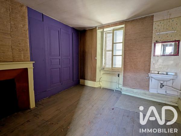 Immeuble à vendre 518 m² Cluis