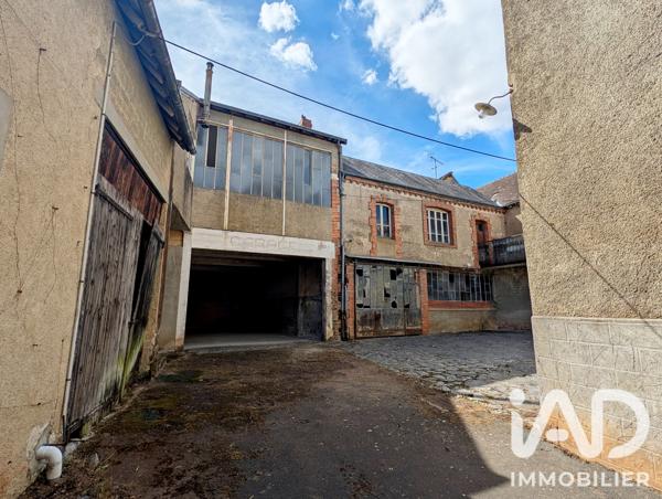 Immeuble à vendre 518 m² Cluis