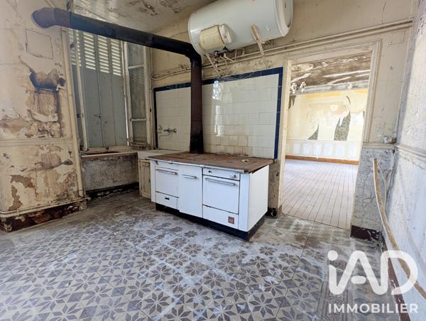 Immeuble à vendre 518 m² Cluis