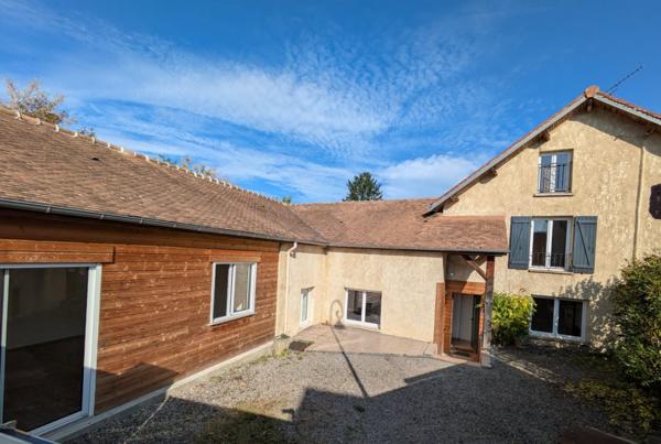 Maison de ville avec beaucoup de charme