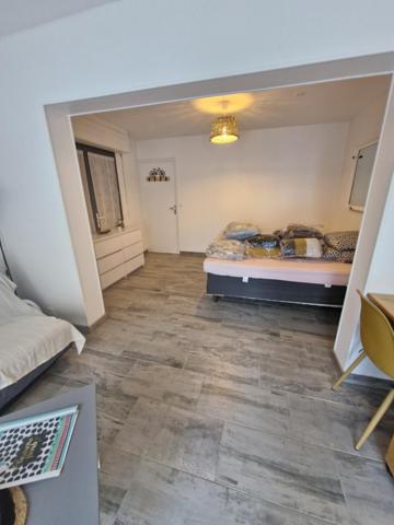 Maison 103 m2, terrain 2428 m2 17132 Meschers / Gironde Meschers-sur-Gironde (17132)