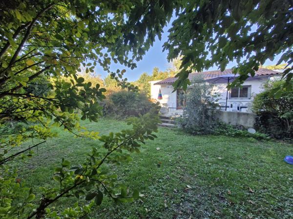 Maison 103 m2, terrain 2428 m2 17132 Meschers / Gironde Meschers-sur-Gironde (17132)