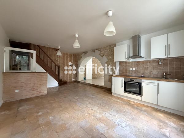 Maison
         9 pièces
        - 240 m² 299 250 € *