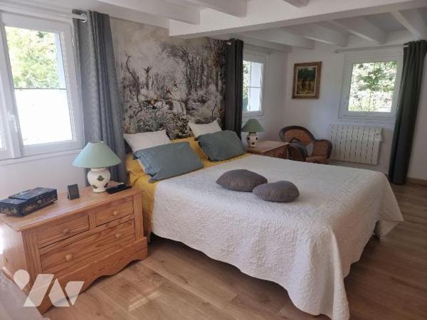 À vendre à Pruniers en Sologne (41) ? Dans un environnement paisible et verdoyant, belle propri...