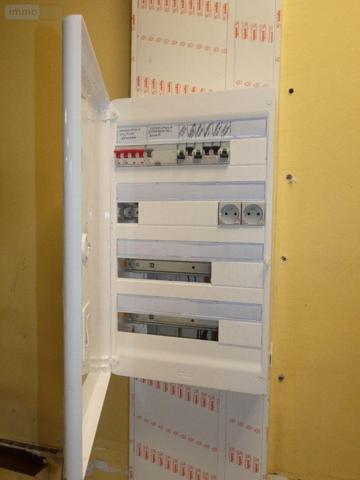 Local Professionnel et commercial à vendre à Chamalières dans le Puy-de-Dôme (63400), ref : 13352/459