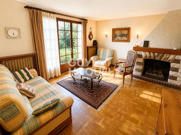 CHARMANTE MAISON SUR  SOREL-MOUSSEL