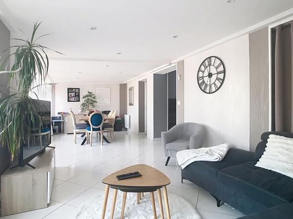 Maison Saumur sans travaux - proche commerces - A saisir rapidement