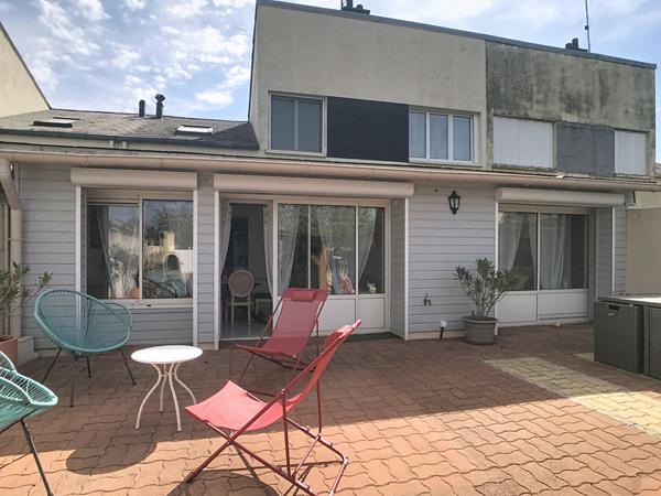 Maison Saumur sans travaux - proche commerces - A saisir rapidement