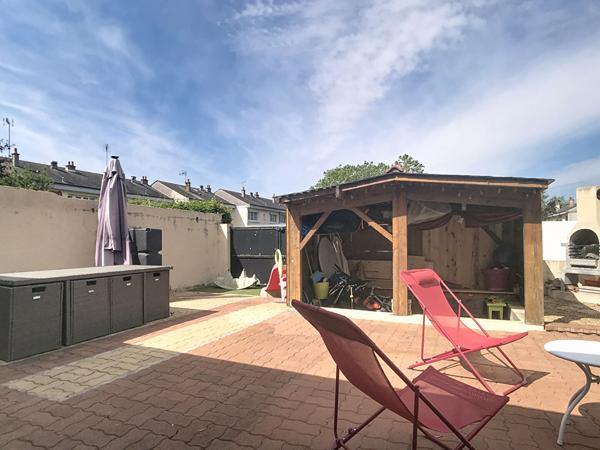 Maison Saumur sans travaux - proche commerces - A saisir rapidement