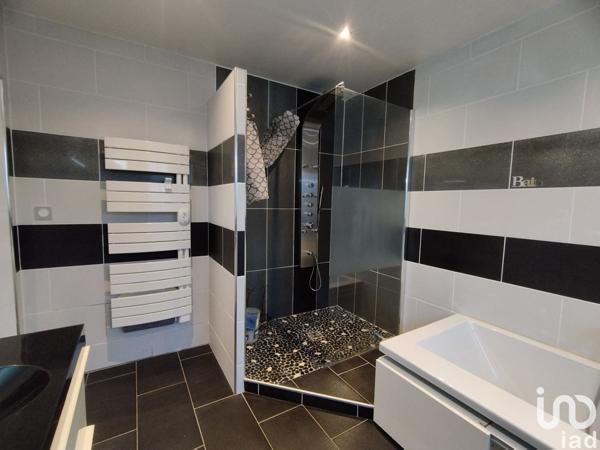 Maison 7 pièces de 160 m² à Idron (64320)