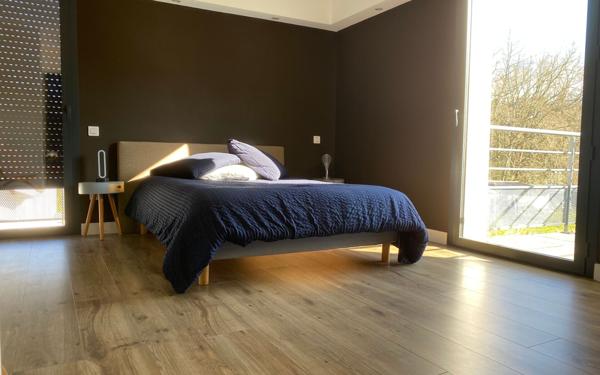 Maison à vendre    5 pièces •  Léognan