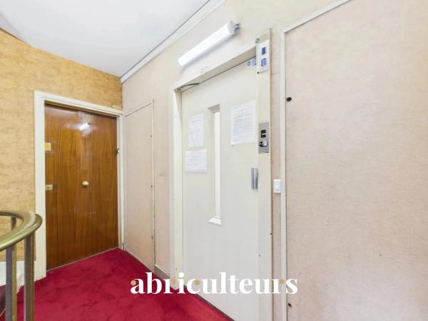 Magnifique Vue TOUR EIFFEL Studio 24 M² 245 000€ Boulogne-Billancourt