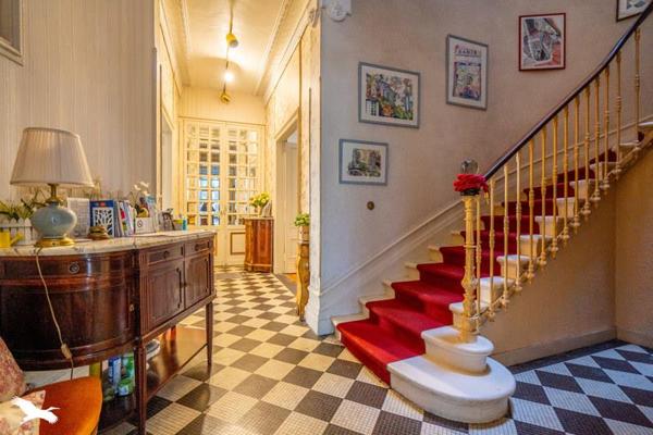 Maison à vendre 1 625 000 € Bordeaux 12 p 430 m² DPE C