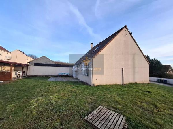 Vente                                                      Maison
                        
                     5 pièces                      102 m2                     à Crécy-la-Chapelle